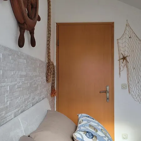 Sea Hideaway Apartament